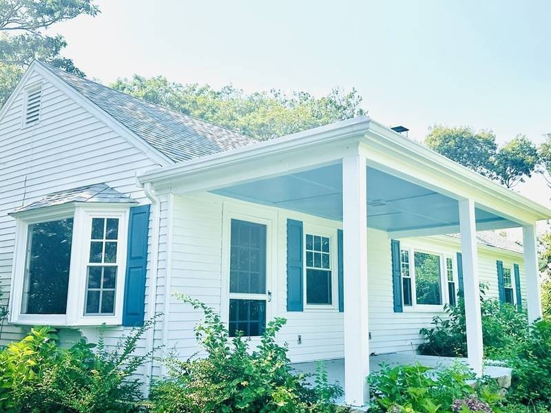 460 Williston Rd, Bourne, MA 02562