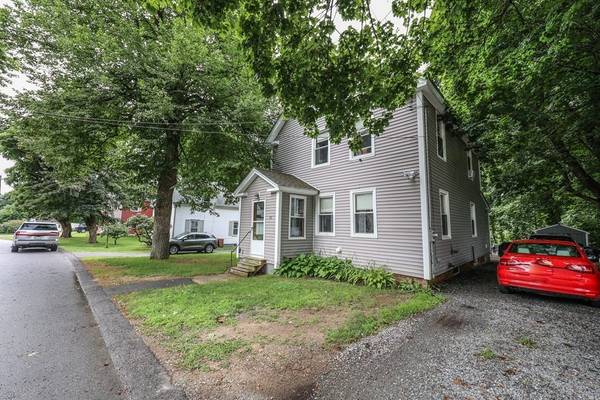 15 June St, Gardner, MA 01440