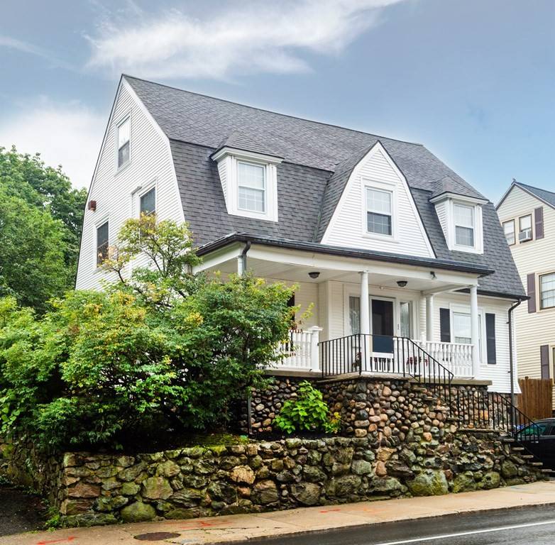 Medford, MA 02155,284 High St