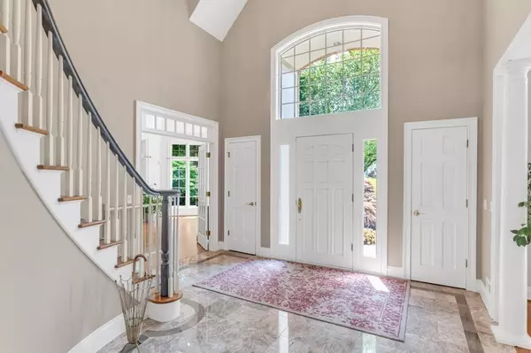 Avon, CT 06001,44 Brian Ln