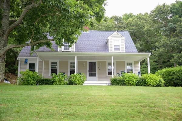 46 Bournedale Rd, Bourne, MA 02532