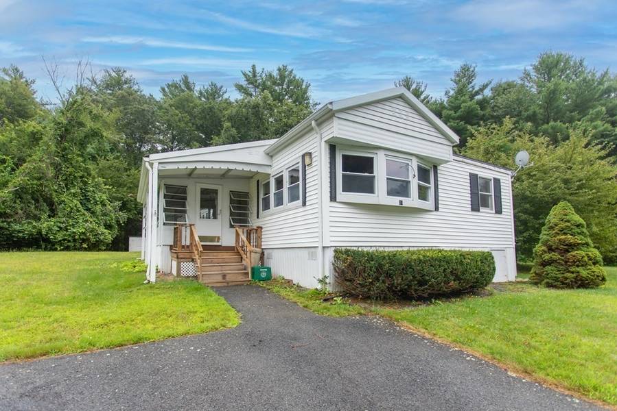 23 Natureway Circle, Halifax, MA 02338