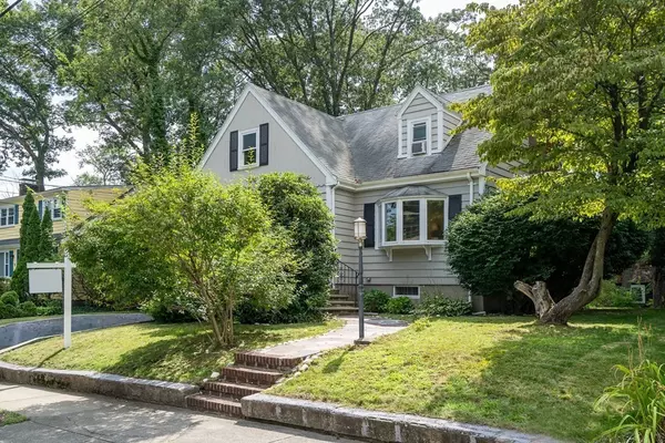 31 Park Dr, Newton, MA 02461