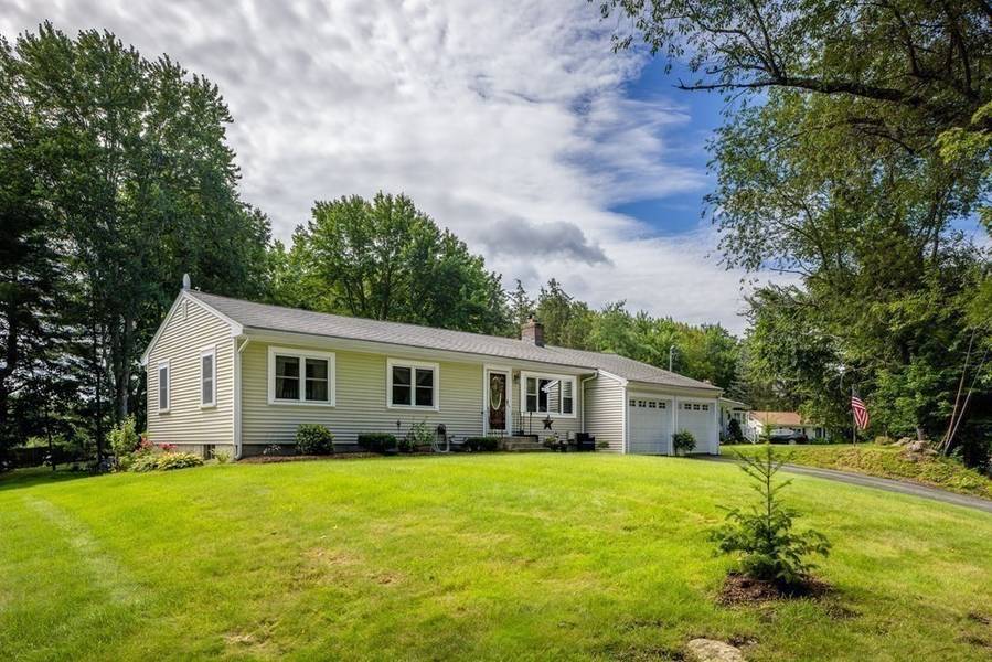 8 Gilmore Road, Southborough, MA 01772