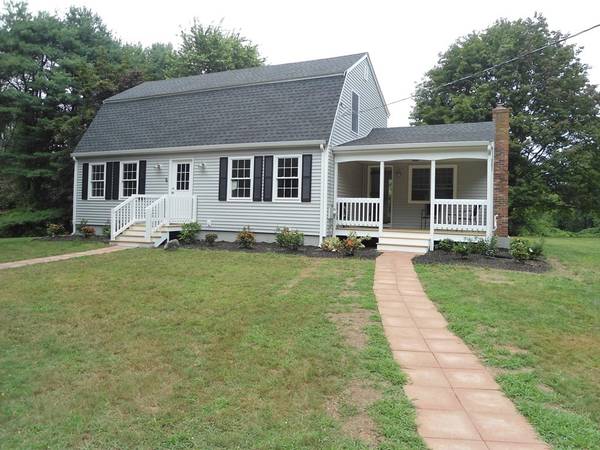 6 Gibbs Rd, Middleboro, MA 02346