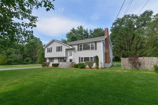 103 Holliston St, Medway, MA 02053