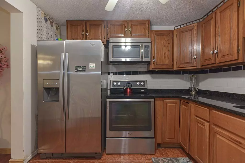 Randolph, MA 02368,15 Thompson Drive #2