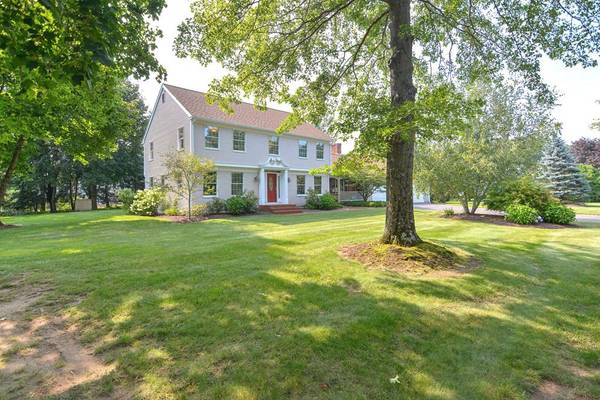 36 Stonegate Cir, Wilbraham, MA 01095