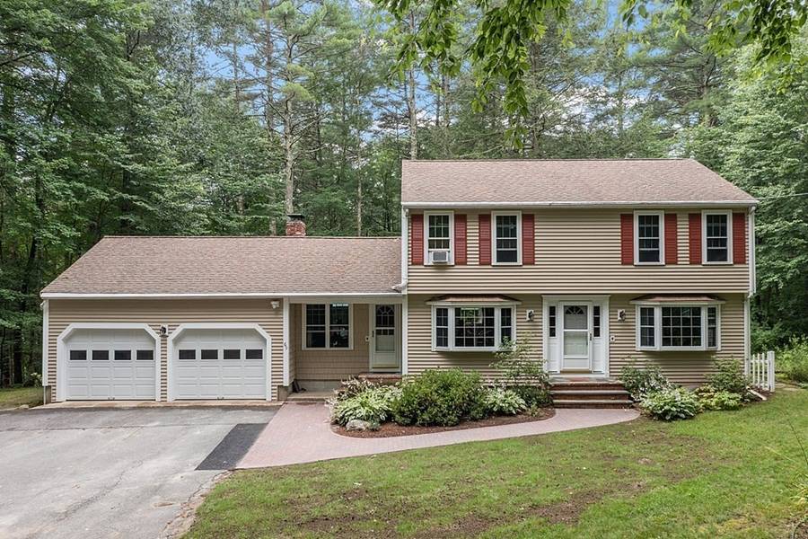 69 Hill Road, Groton, MA 01450