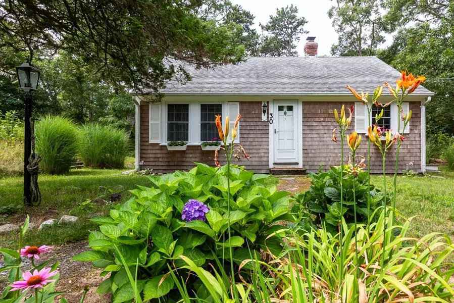 30 Pine Ridge Ln, Orleans, MA 02653