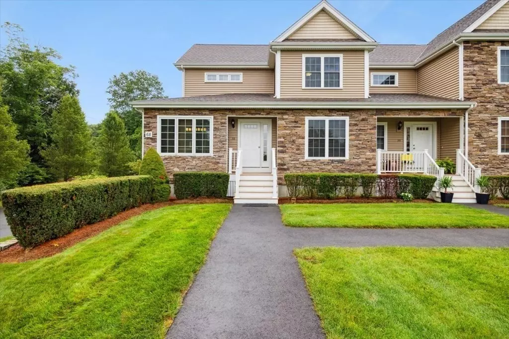 Raynham, MA 02767,68 Bristol Cir #38