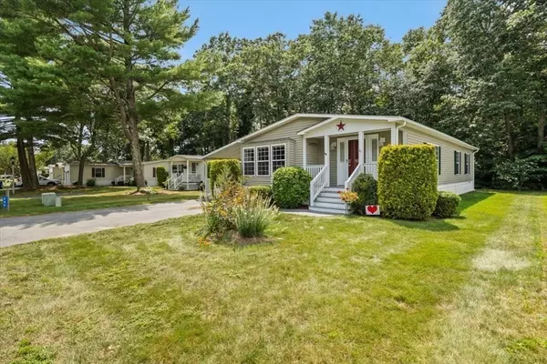 246 Maple Leaf Dr. #246, Taunton, MA 02780