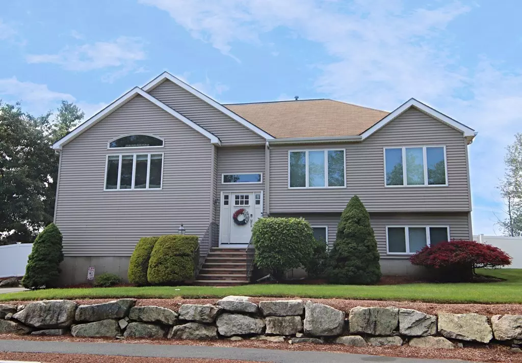 Saugus, MA 01906,10 Kayla Drive