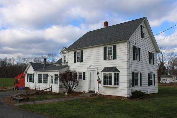 Whately, MA 01093,215 River Rd