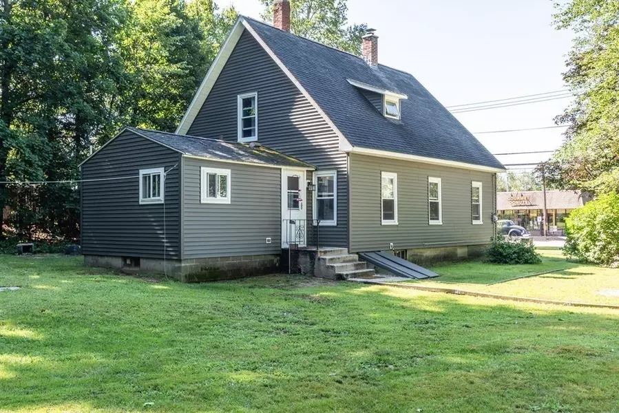 211 Main Street, Townsend, MA 01469