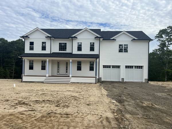 5 Quaker Lane, Bourne, MA 02532