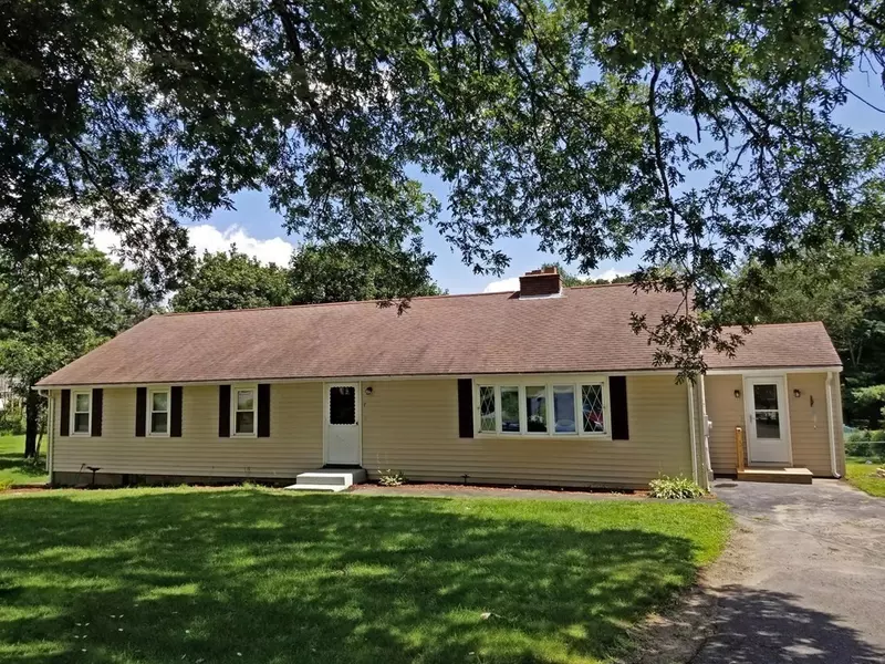 7 Follette St, Grafton, MA 01519
