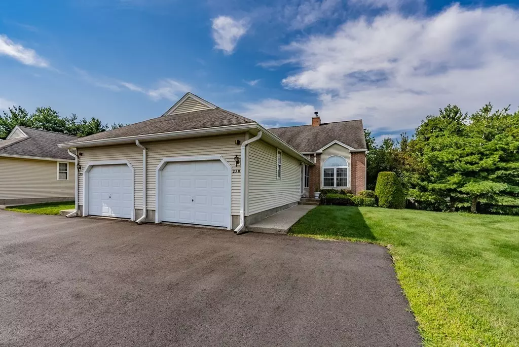 Agawam, MA 01001,23 Castle Hill Rd #H