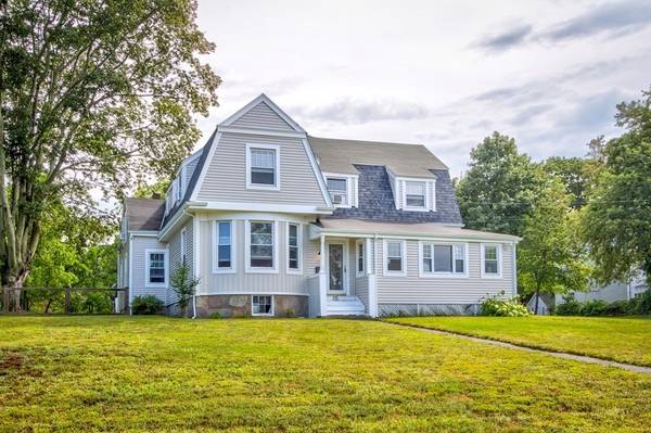 25 Middle Street, Dartmouth, MA 02748