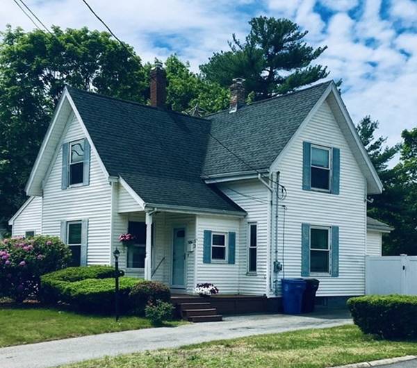 53 Stetson St, Whitman, MA 02382