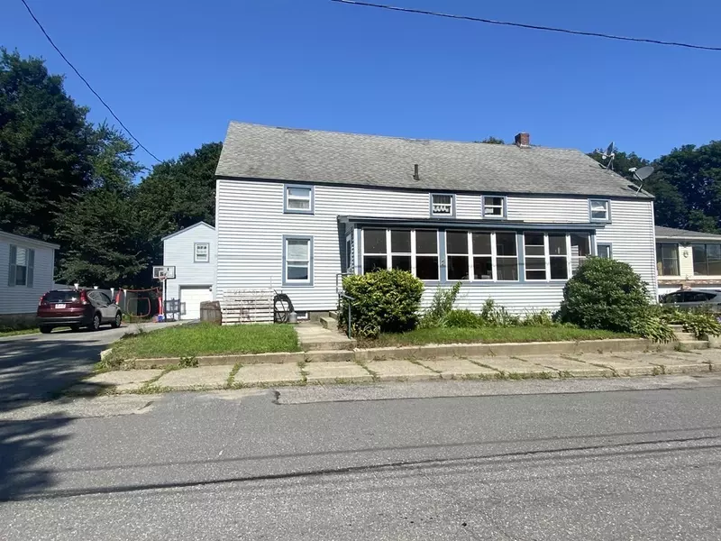 142-146 West St, Clinton, MA 01510