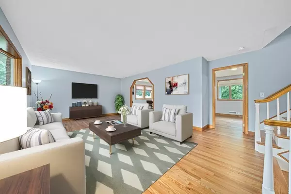 Randolph, MA 02368,19 Ledge Hill St.