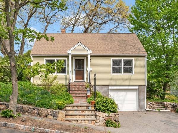 5 Grandview Road, Arlington, MA 02476