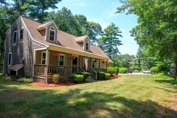 Carver, MA 02330,14 Ba