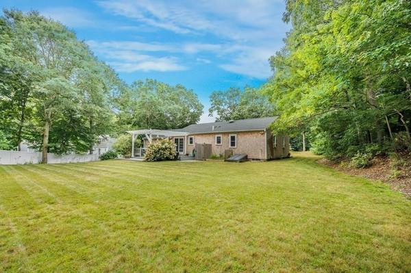 Bourne, MA 02532,56 Chartwell Dr