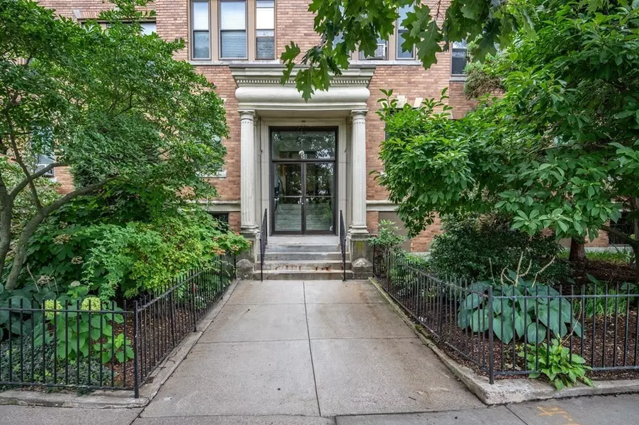 50 Jamaicaway #11, Boston, MA 02130
