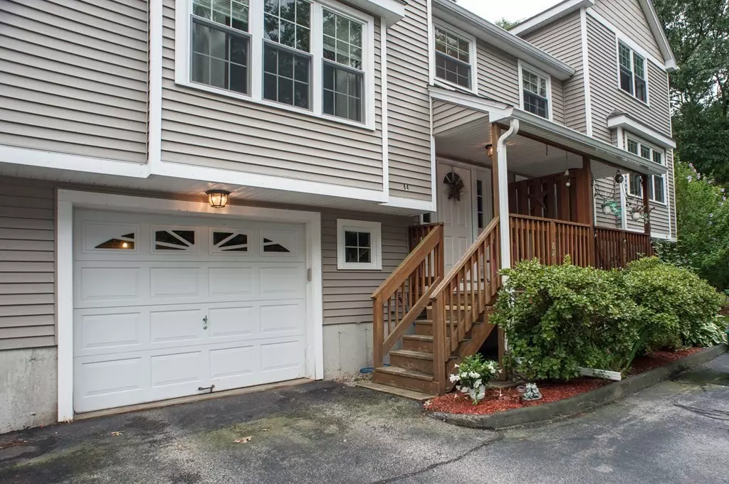 Northbridge, MA 01588,84 Arthur Dr #84