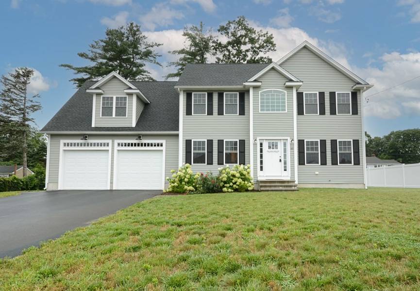 62 Highland St, Milford, MA 01757