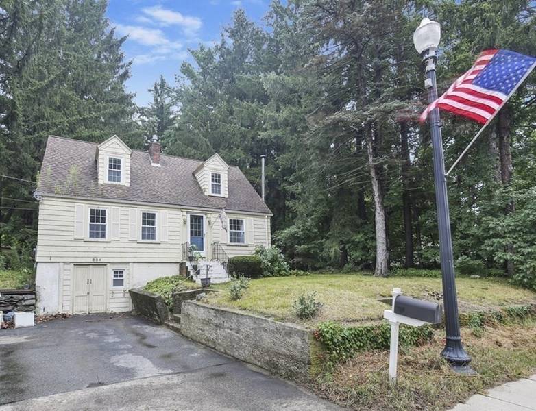 854 Main St, Holden, MA 01520