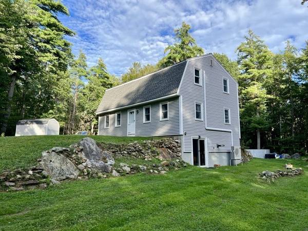 7 Gibson Rd, Ashburnham, MA 01430