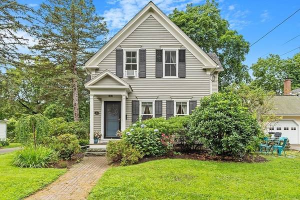 31 Charles St, Westborough, MA 01581