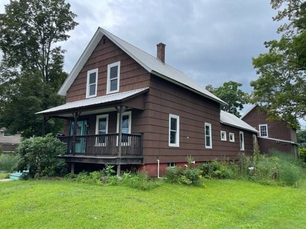 124 Wells St, Greenfield, MA 01301