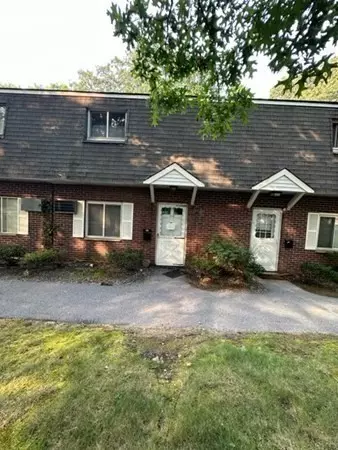 132 Thissell Ave #117, Dracut, MA 01826