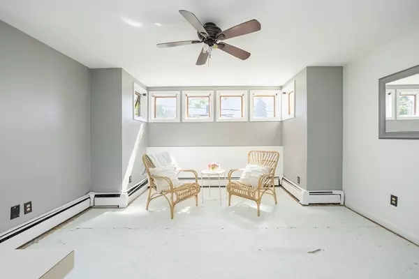 Fall River, MA 02720,144 Grove St #3