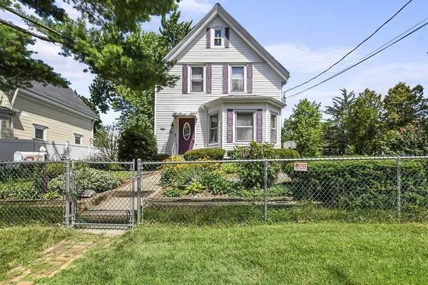 34 Albert St, Brockton, MA 02302