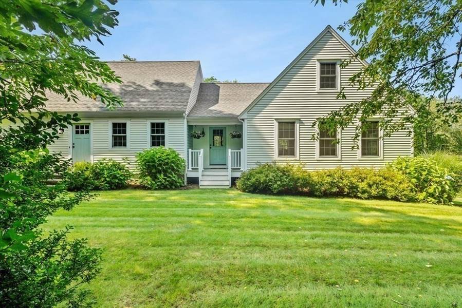 199 Brook St, Plympton, MA 02367