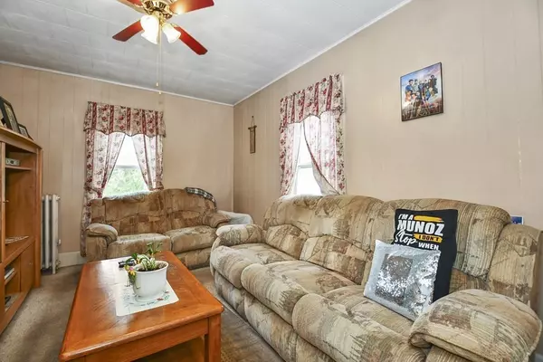 Leominster, MA 01453,18-20 Wheeler Street