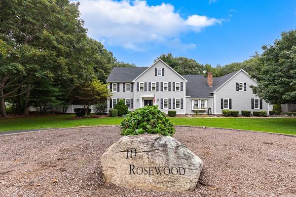 Kingston, MA 02364,10 Rosewood Drive