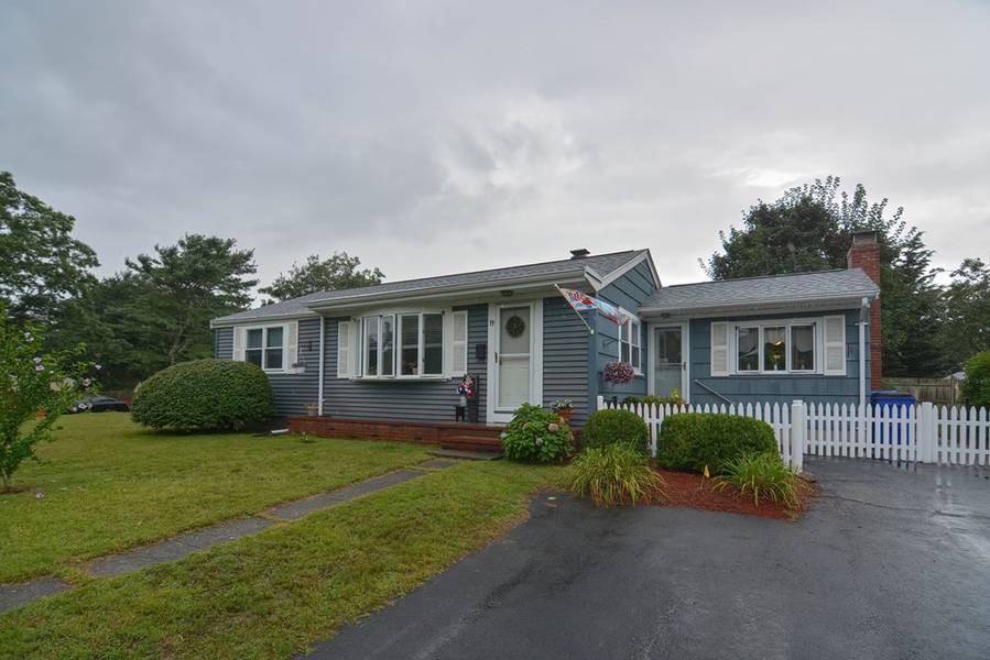 19 Alden Avenue, Bourne, MA 02532