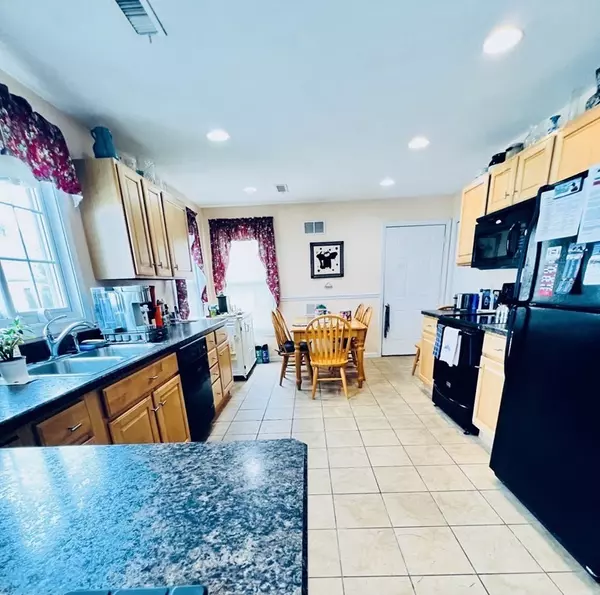 Raynham, MA 02767,126 Clubhouse Circle