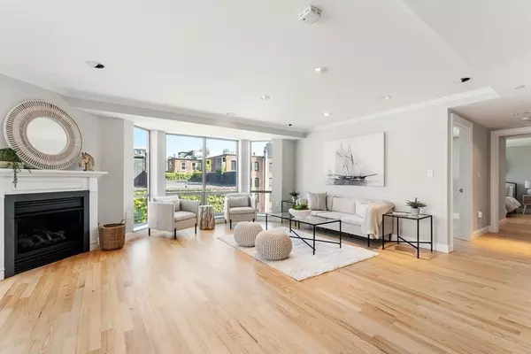 44 Prince St #503, Boston, MA 02113