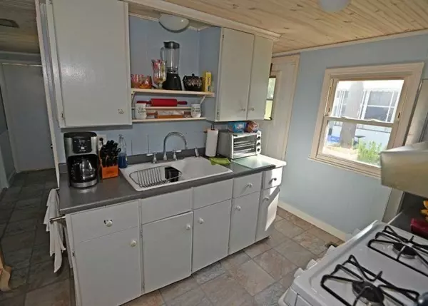 Wareham, MA 02576,64 Timber Lane