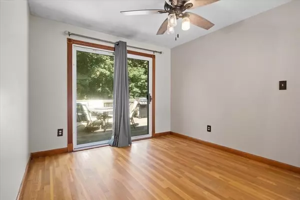 Randolph, MA 02368,2 Smith Rd