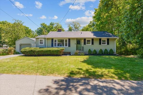 24 Woodlawn Avenue, Holbrook, MA 02343