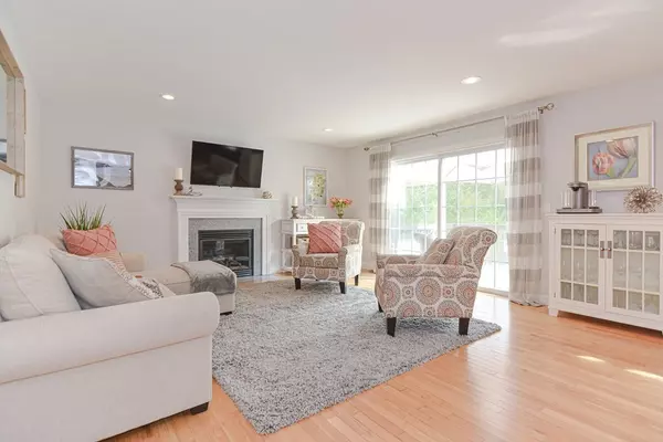 Stow, MA 01775,32 Orchard Dr #32