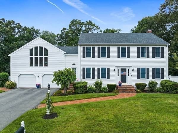 21 Weyfair Path, Weymouth, MA 02190